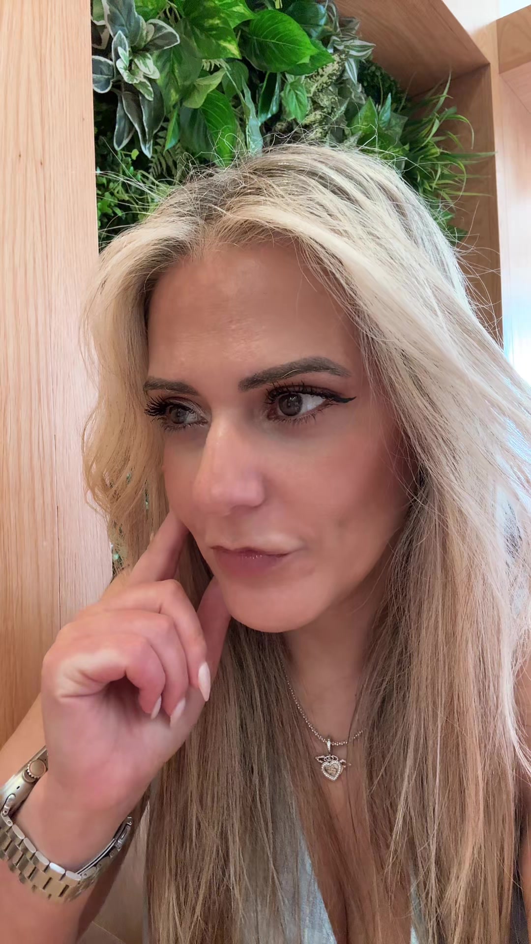 @CrisMelo