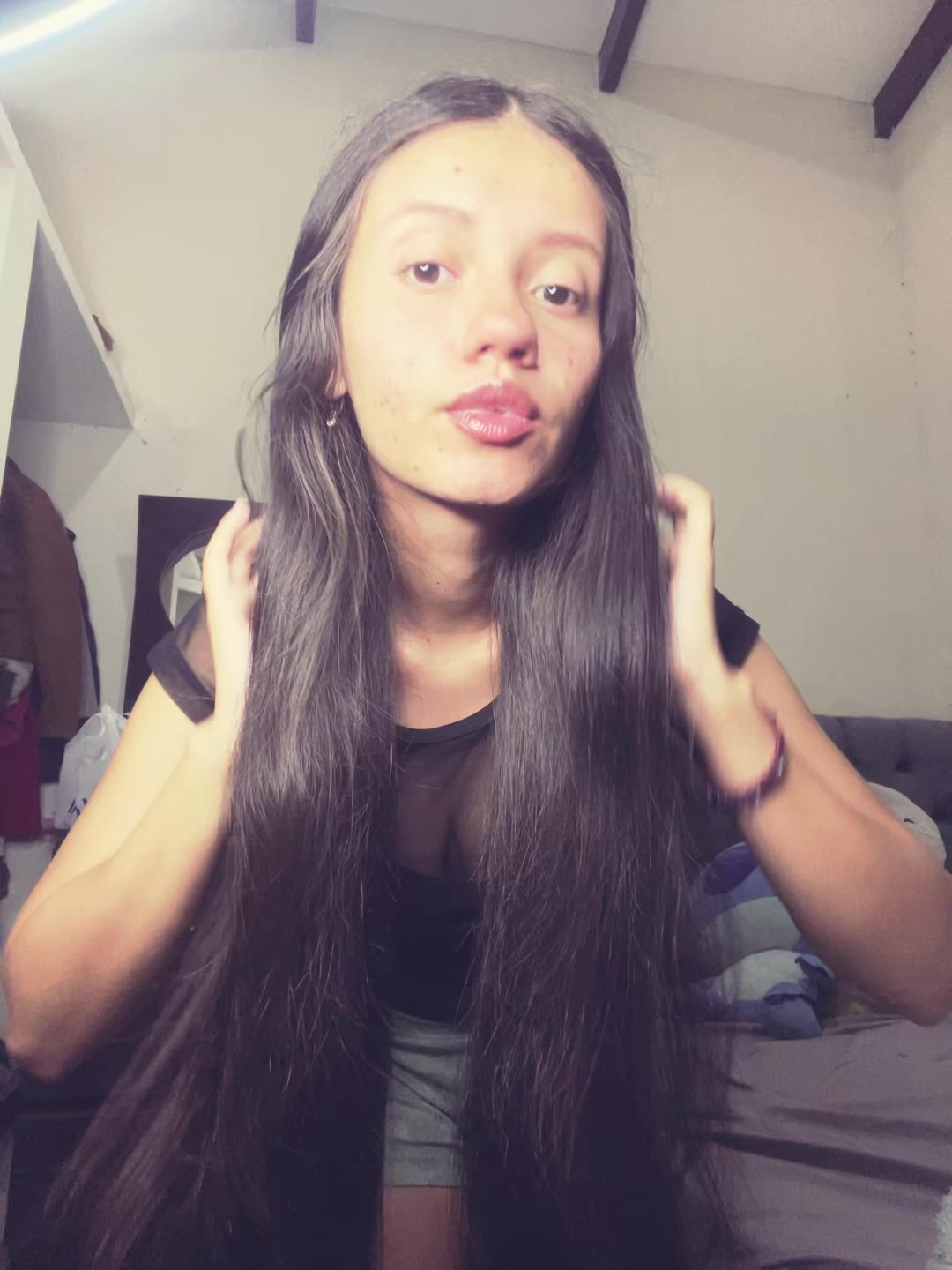 @Luzsamira_