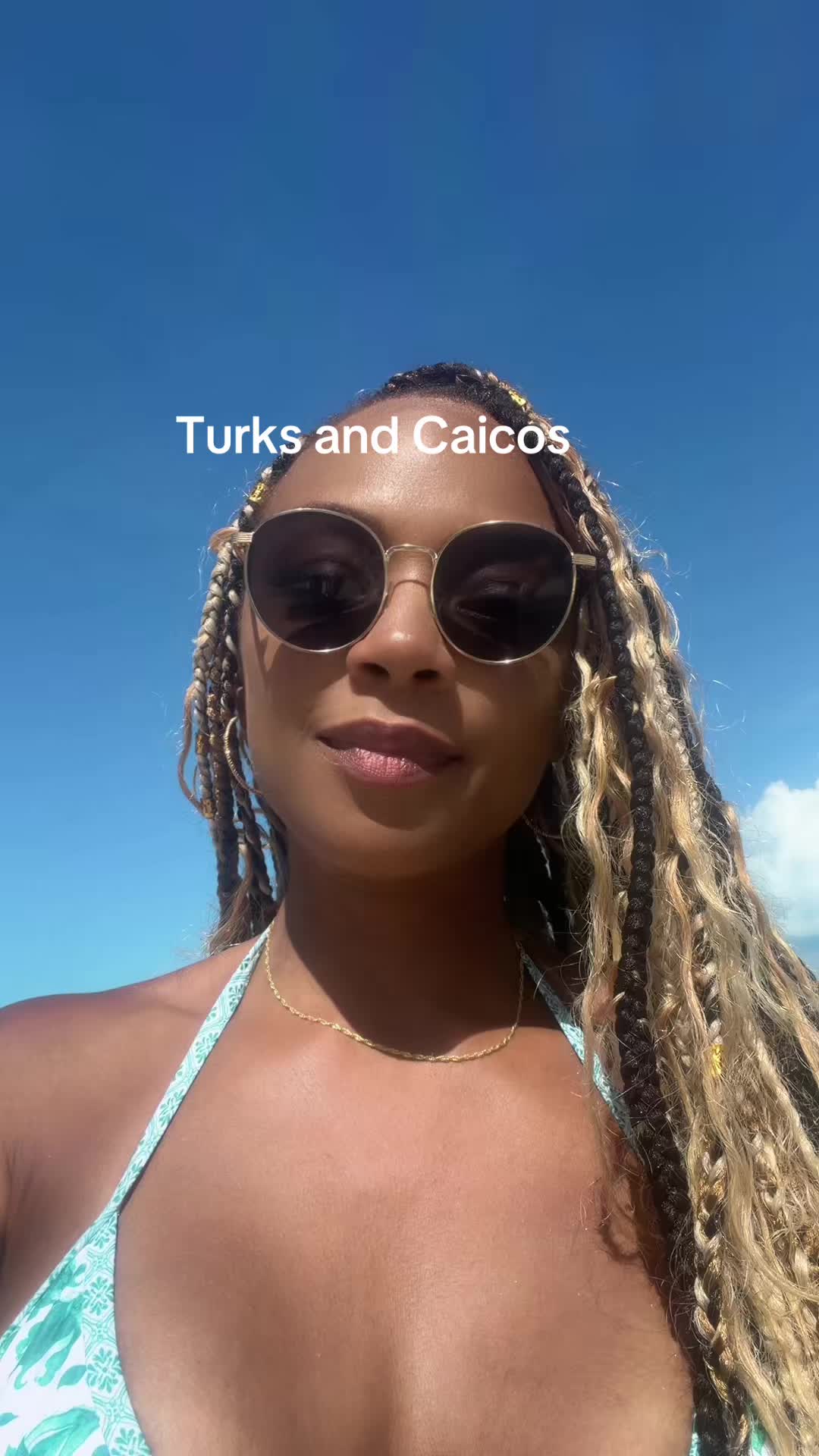 @tyracolar