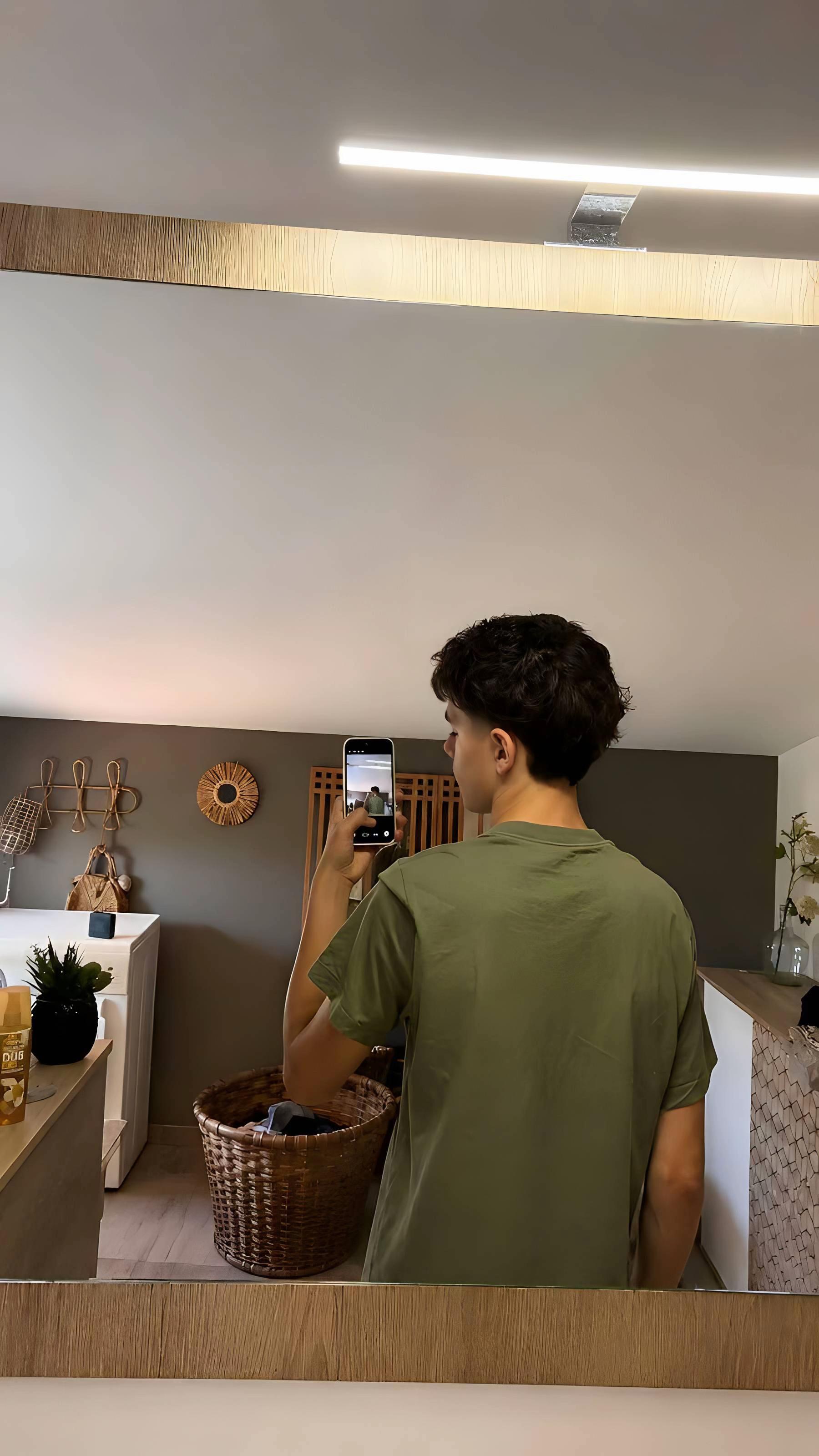 @Axel💨🧼