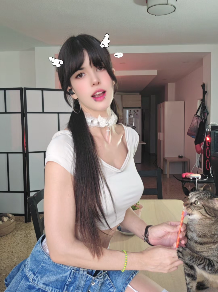 @Pretty N&aacute;yade