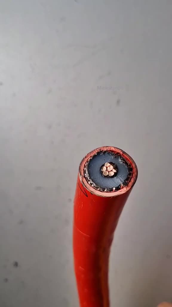 @Maikster ⚡🛠🪛🔧🔩