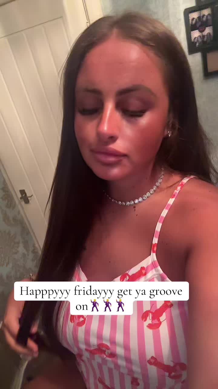 @courtneywhitexx