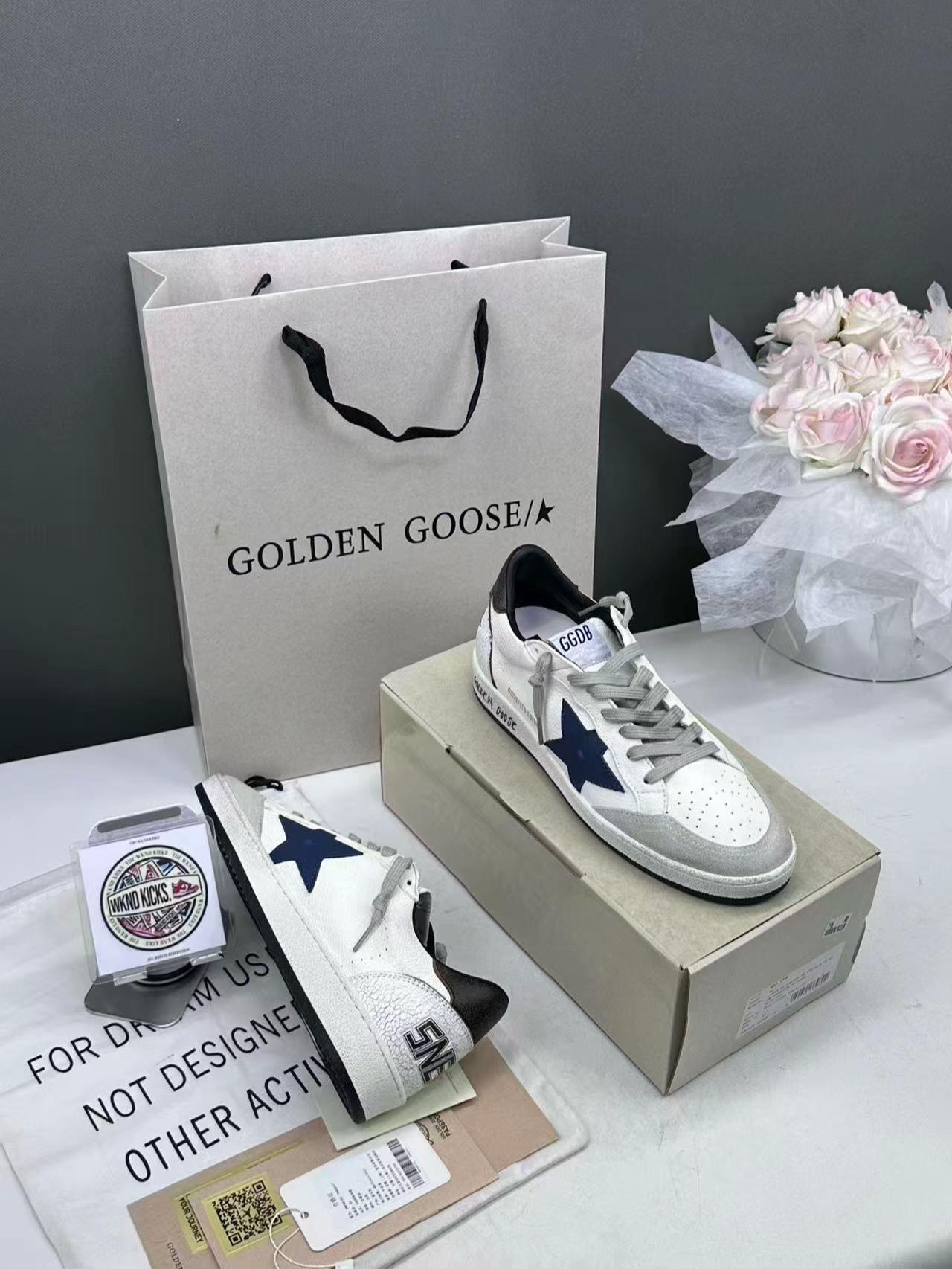 @Wknd Kicks