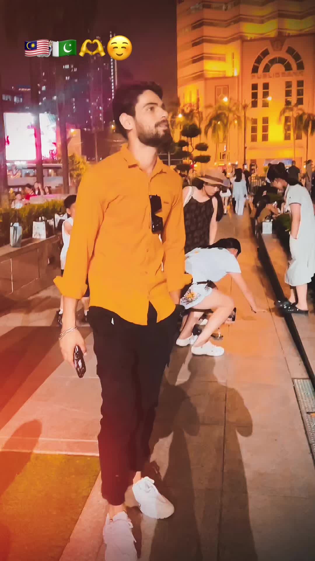@m.ikrammayo31🇵🇰✈️🇲🇾🇮🇹