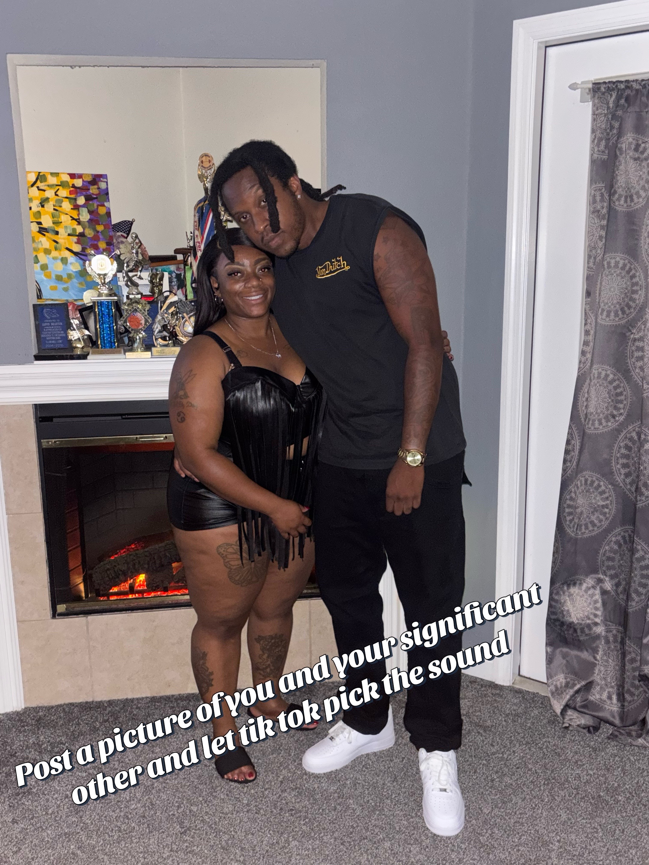 @Nia