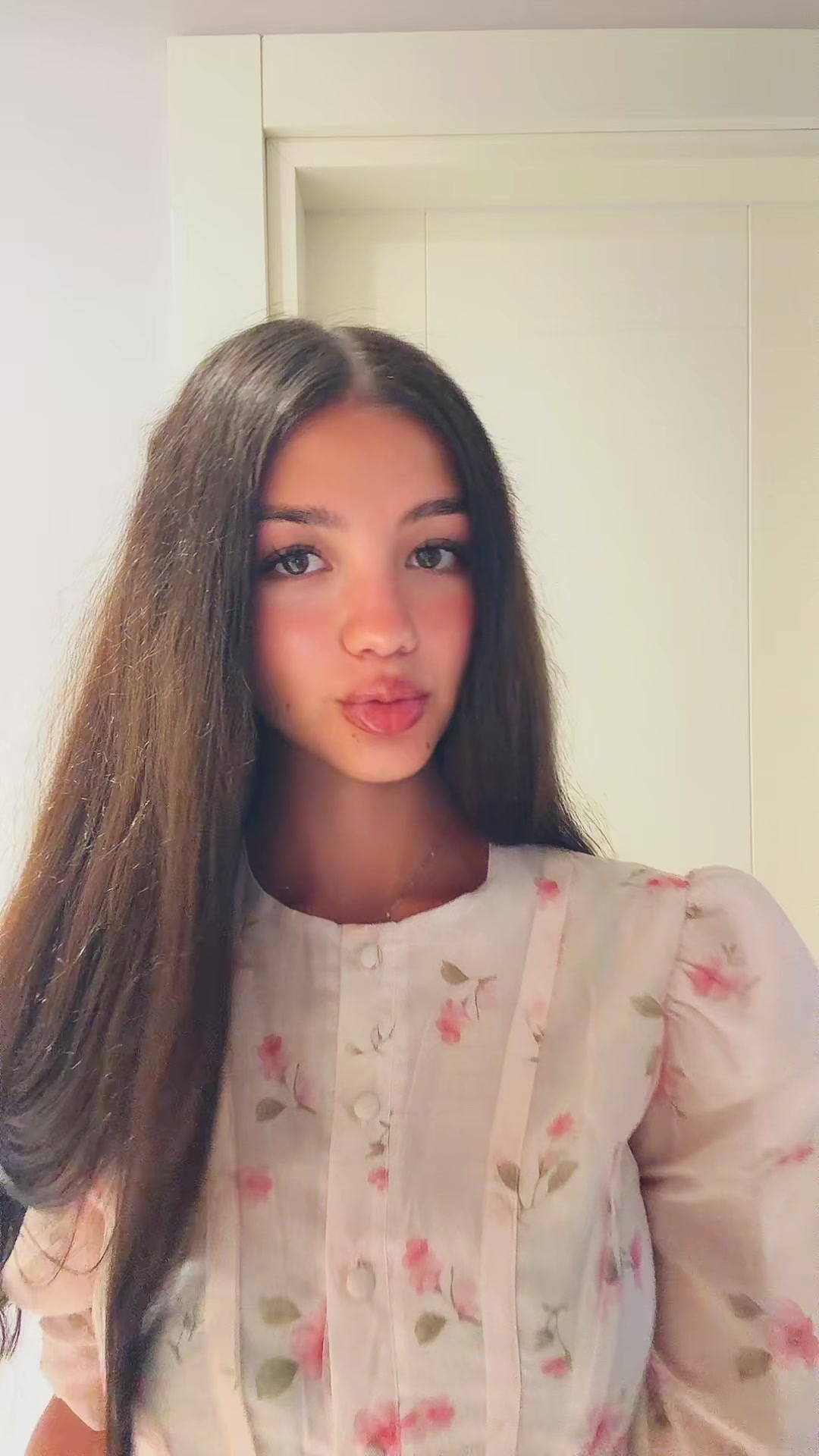 @соня**