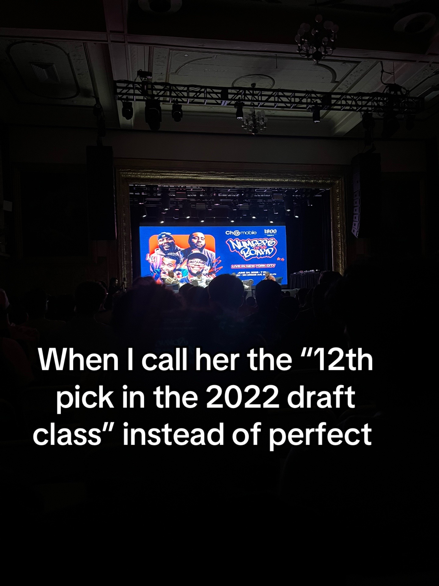 @⃟