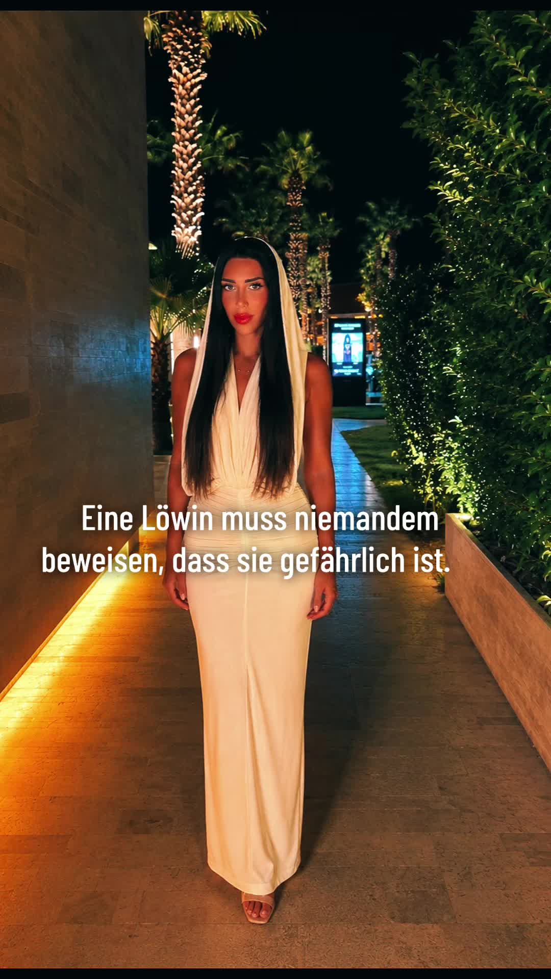 @M&uuml;zeyyen🤍