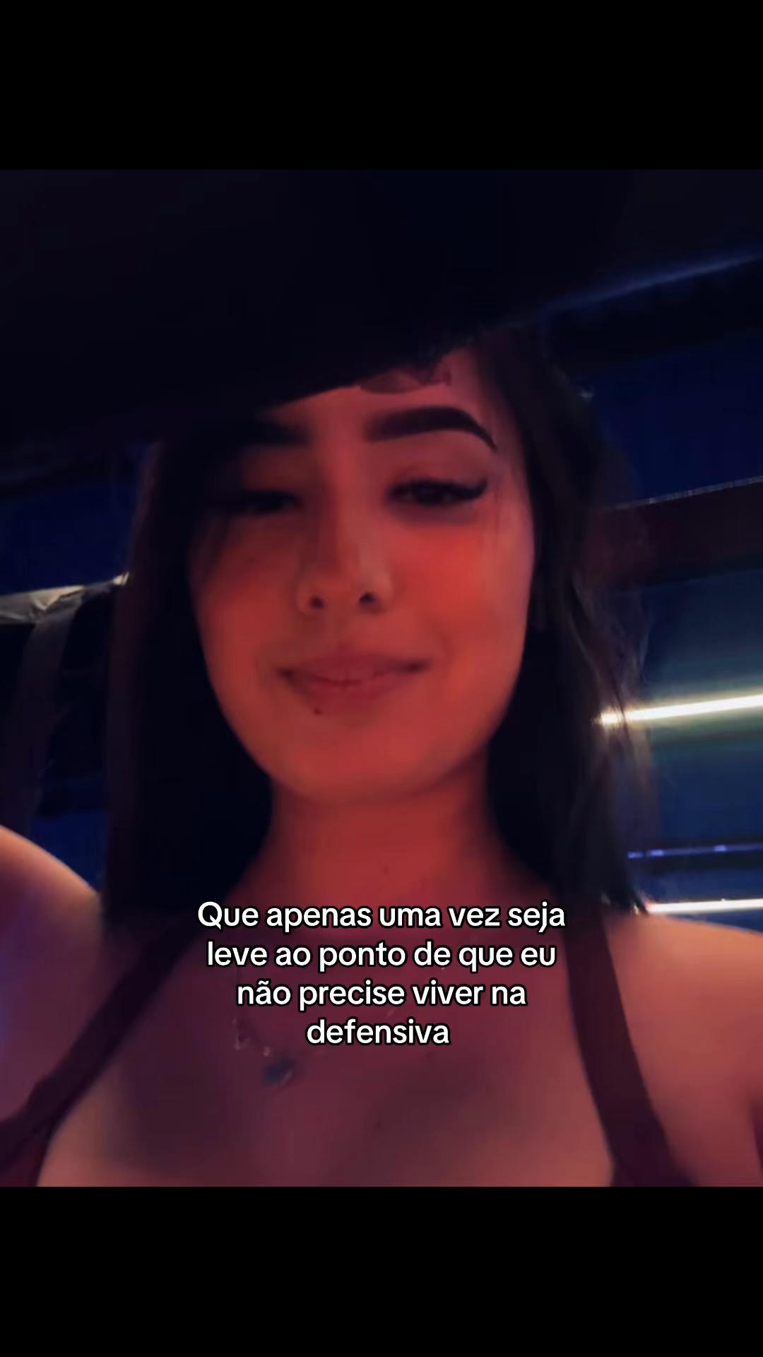 @Camilly Vitoria