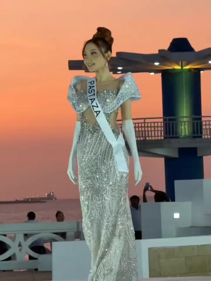 @Queens Ecuador