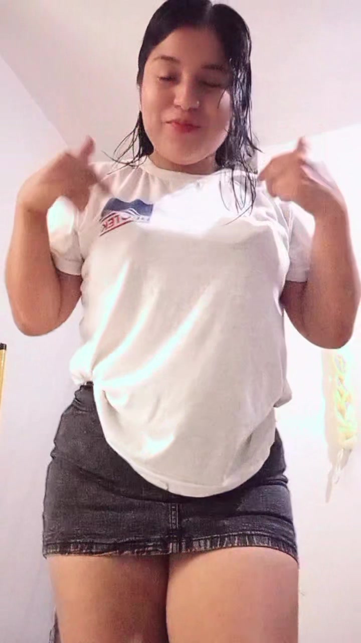 @Yudith  🥰👩&zwj;❤️&zwj;👩😍👶🏻👸🏻