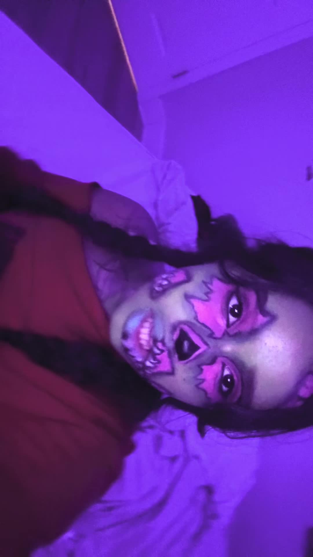 @☠️🕸️🖤💜DANI💜🖤🕸️☠️