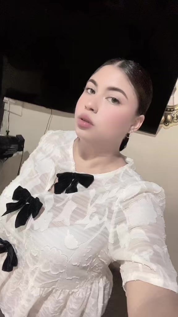 @𝒮𝒶𝓁𝒹𝒾𝓋𝒶𝓇🎀