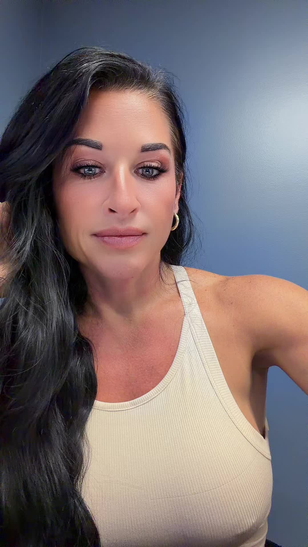 @thecourtneywaters