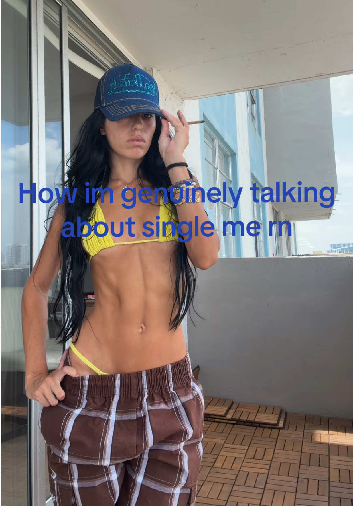 @latinakoukla