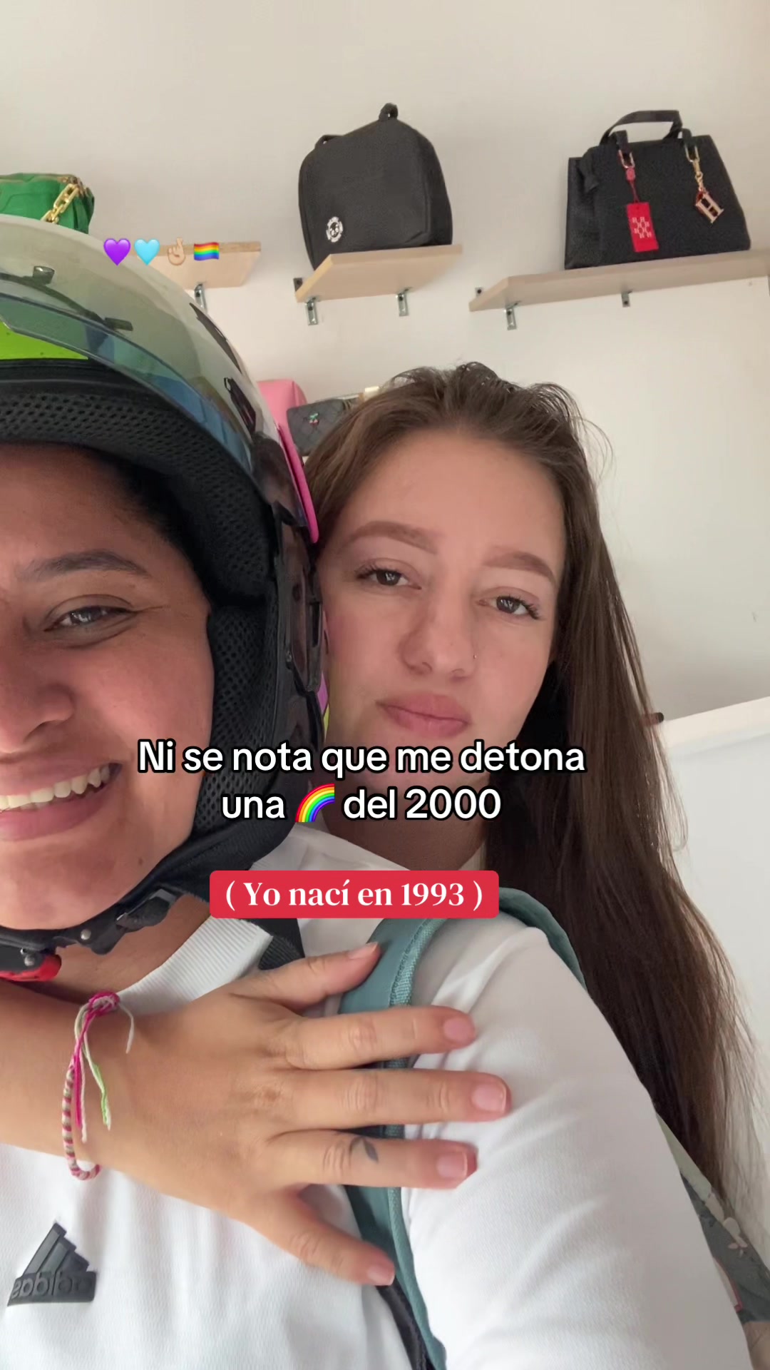 @J & B 💜🩵🌈👭🇨🇴