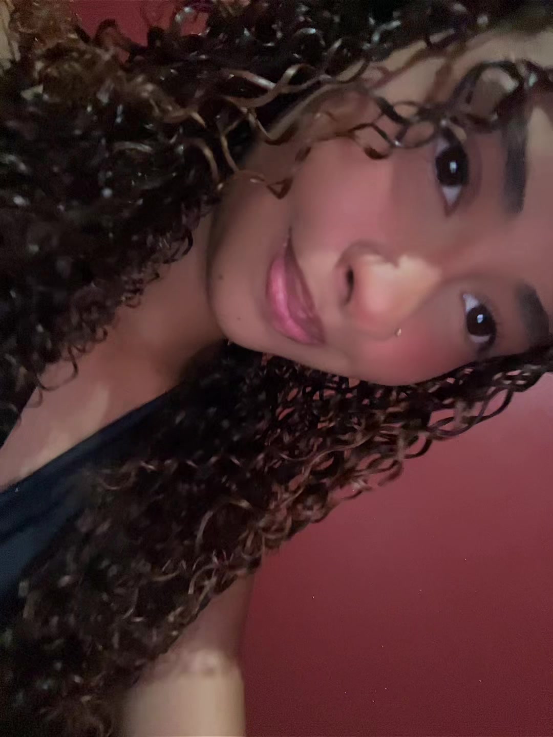 @yasneiff