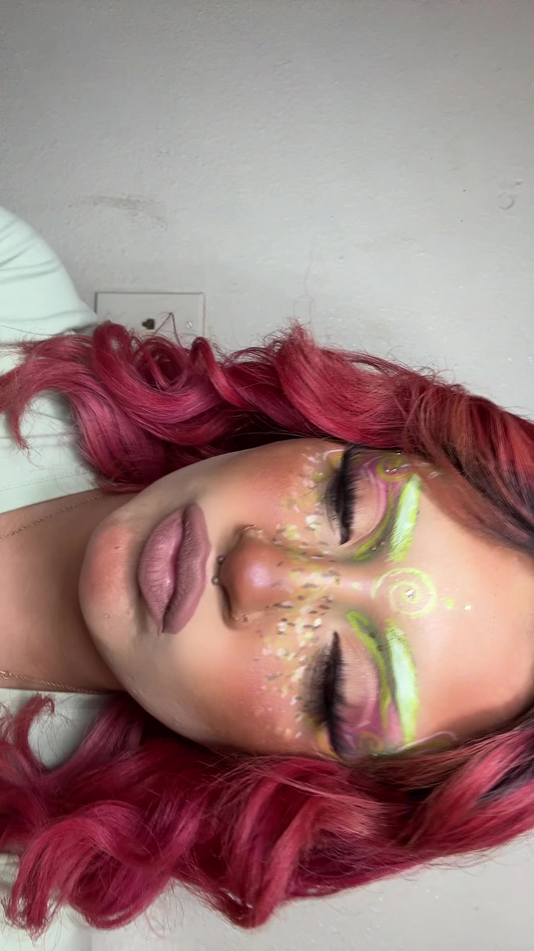 @juliaadaniellee