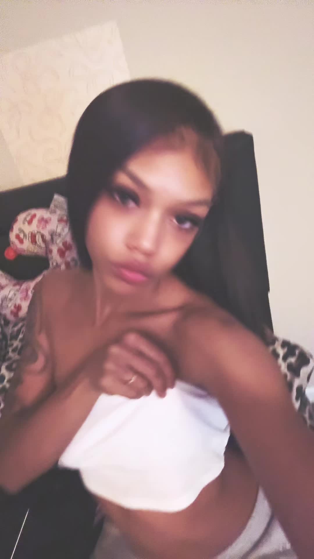 @Kiahhh 🦋