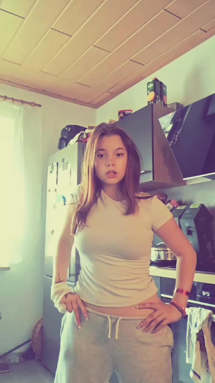 @Sophieee