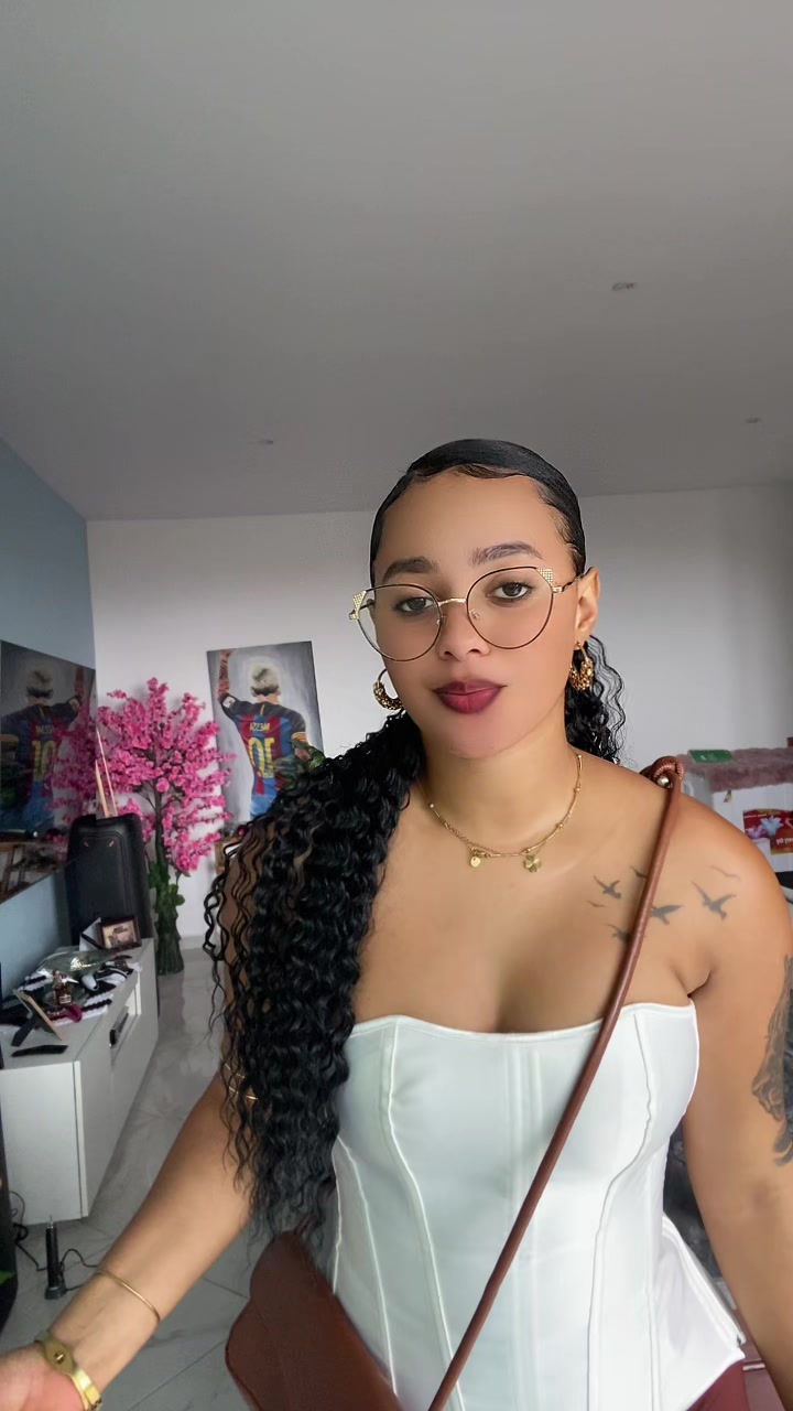 @Mouriny❤️