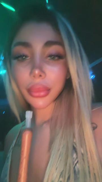 @its_jiji_the_blondiiii
