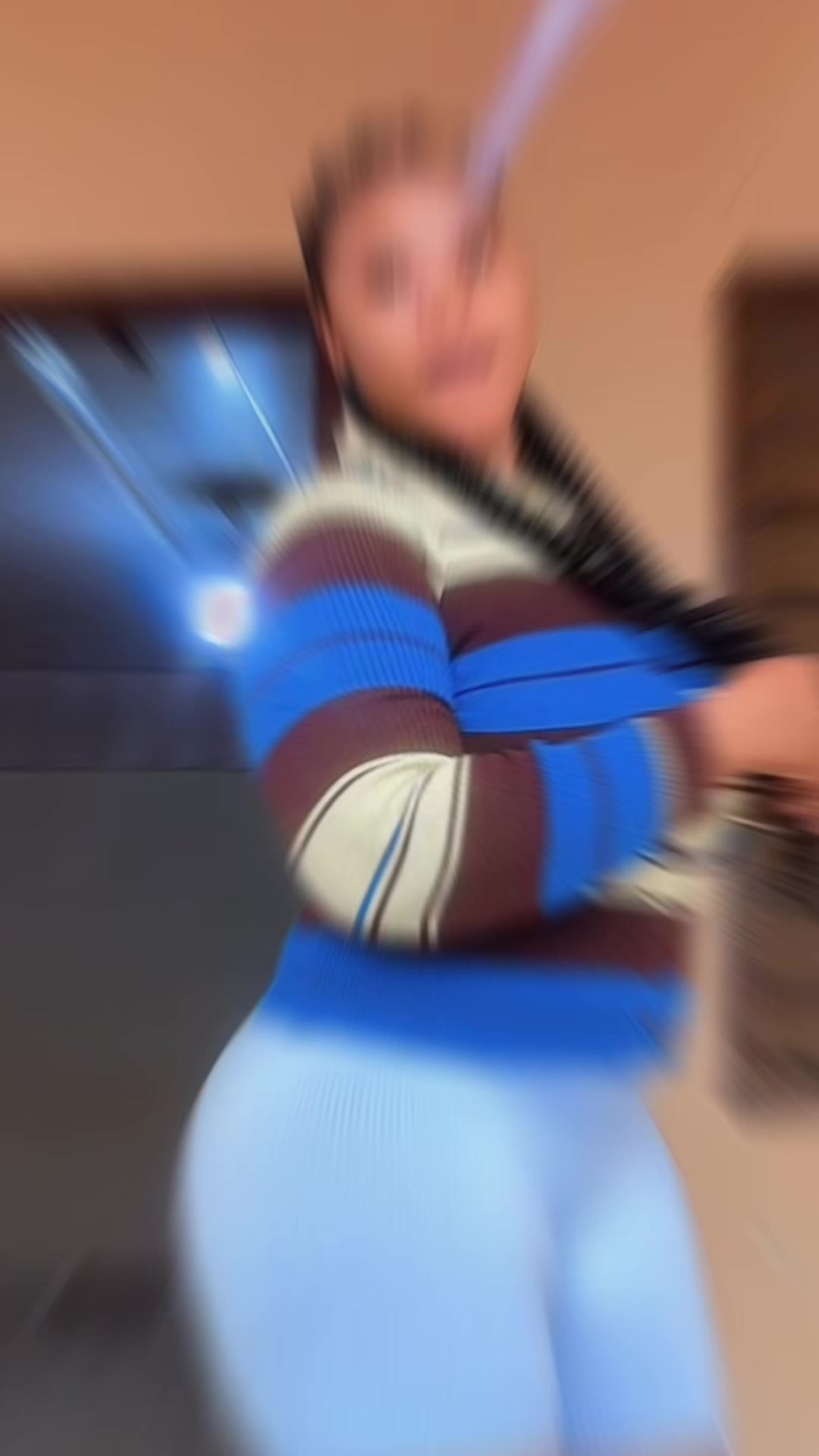 @🅰🅱🅴🅽🅰 🅶🅾🅻🅳🅳🆈