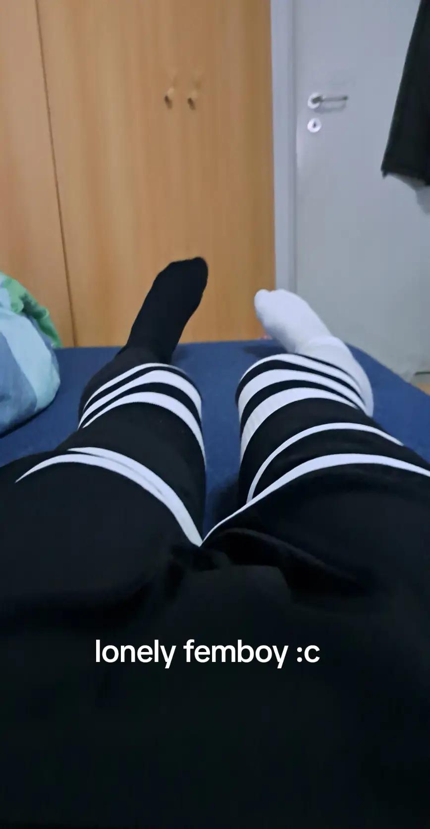 @Femboy :3