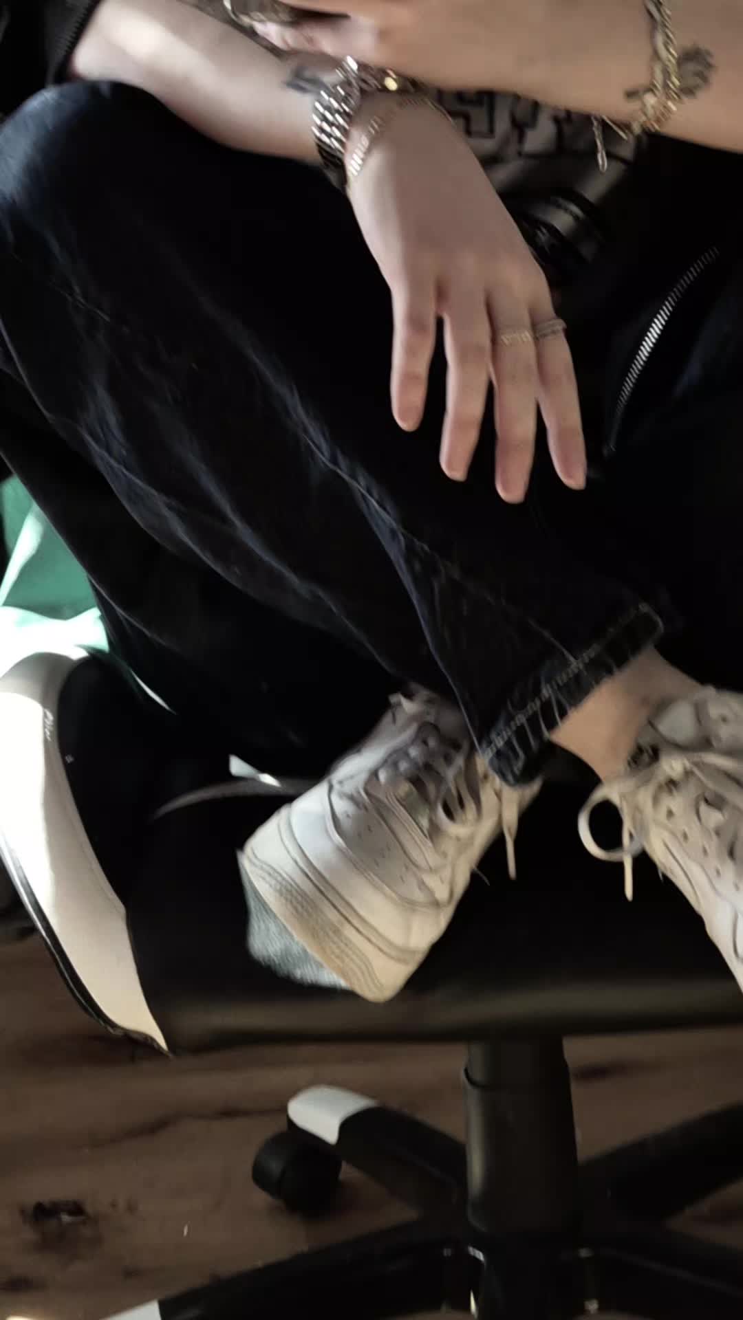 @༊*&middot;˚𝐋𝐞𝐚 ੈ✩‧₊˚