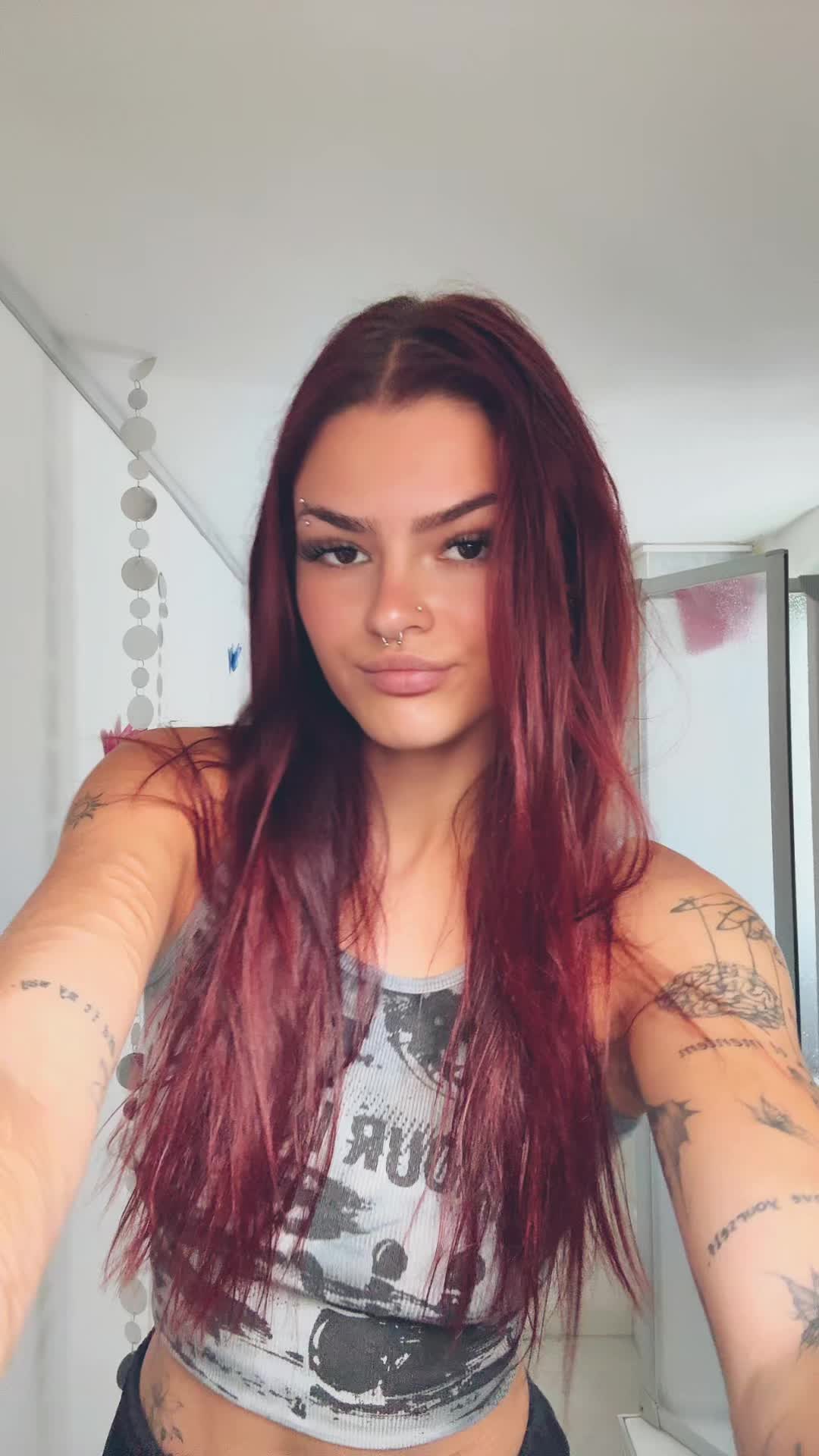@<3