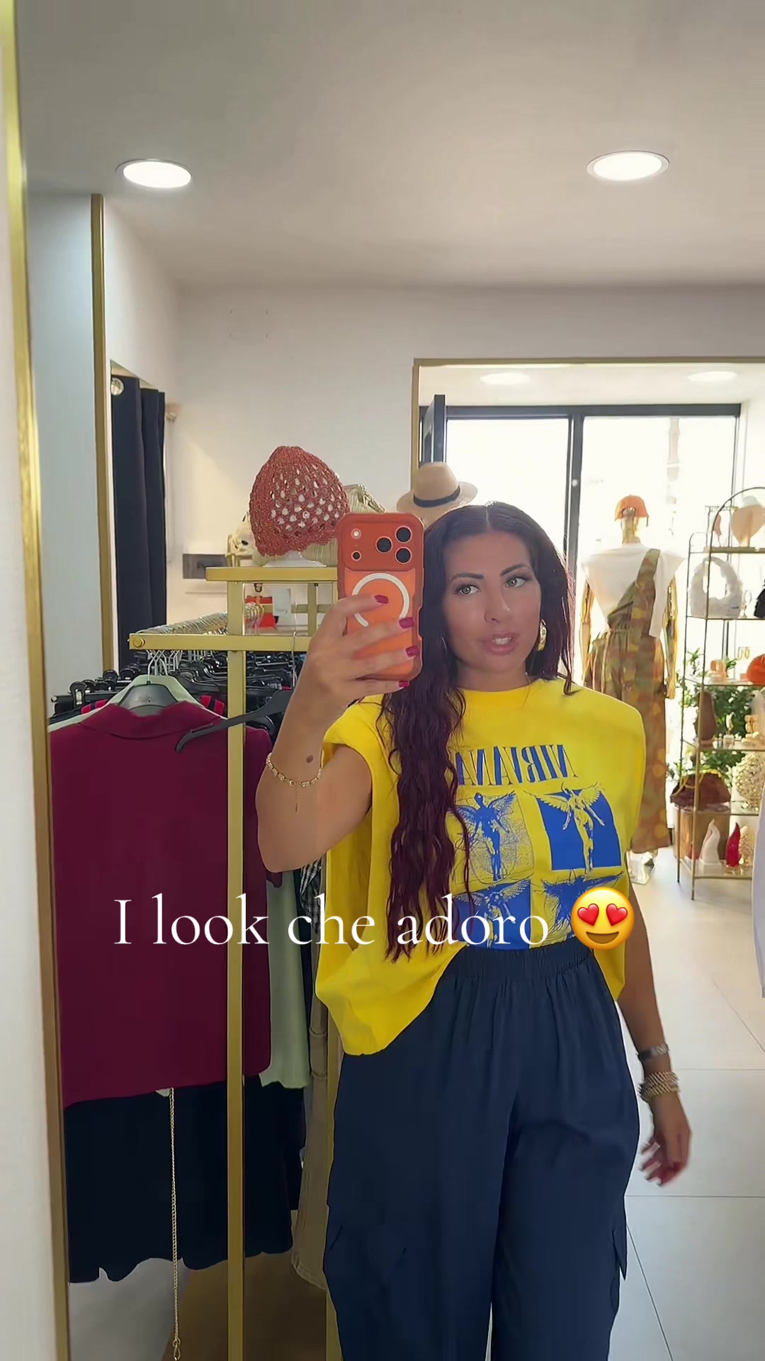 @Donna pi&ugrave; luxury shop online