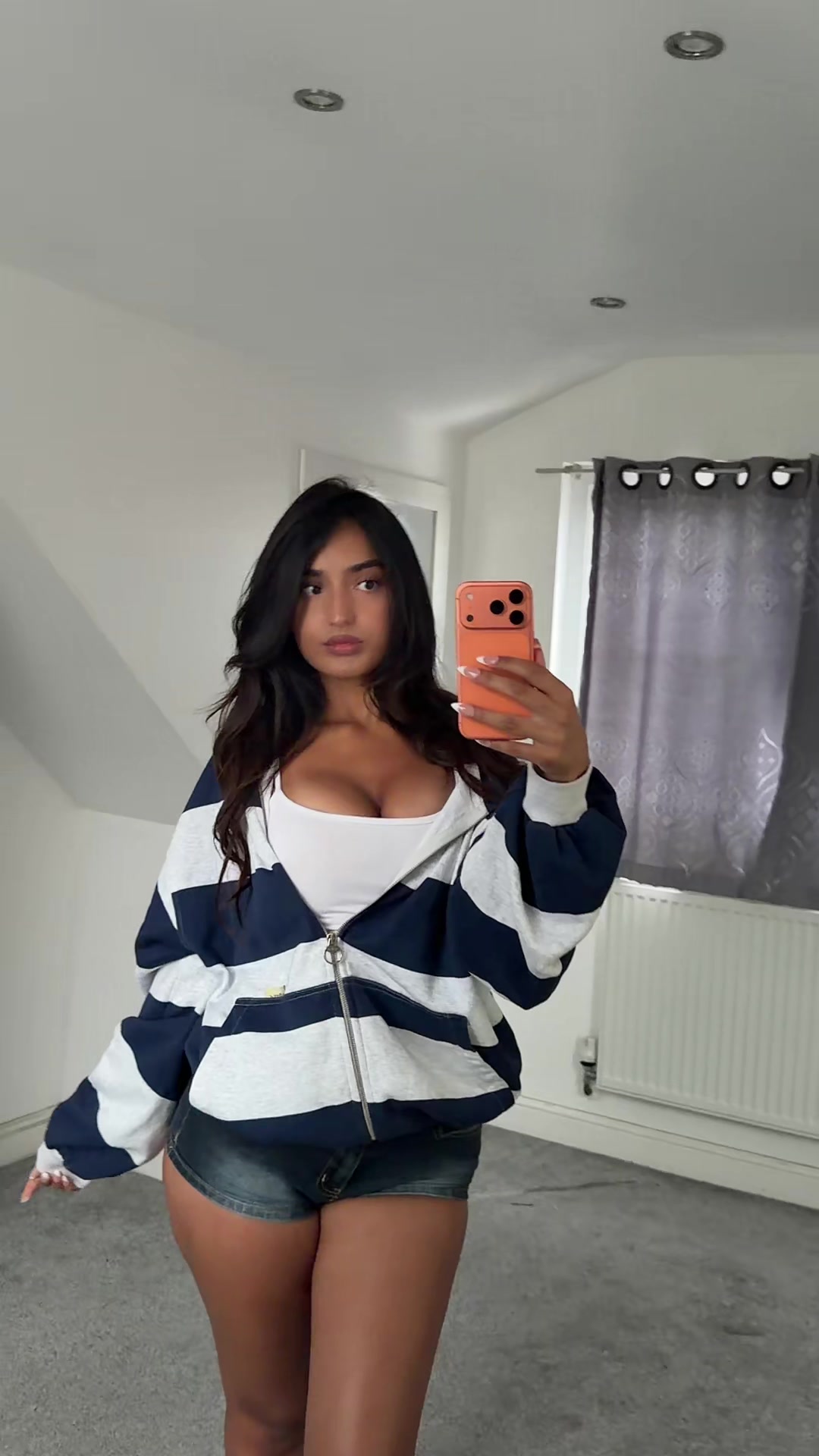 @𝒦
