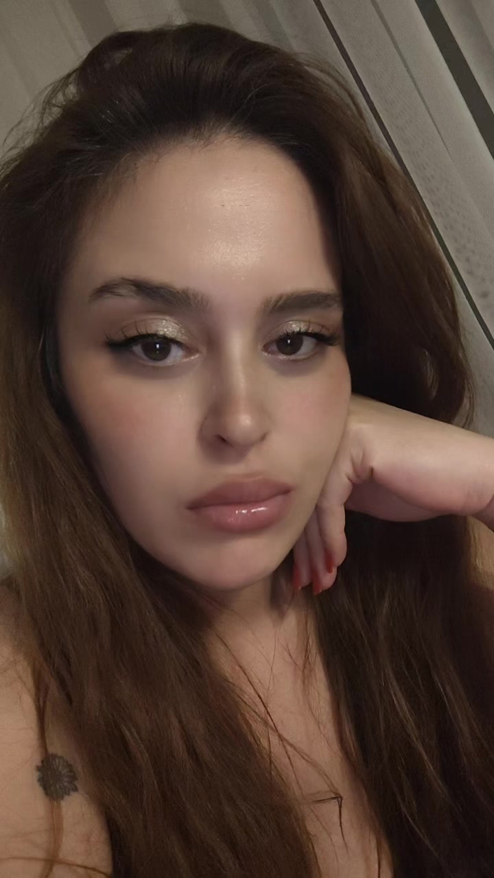 @𝐂'🪬