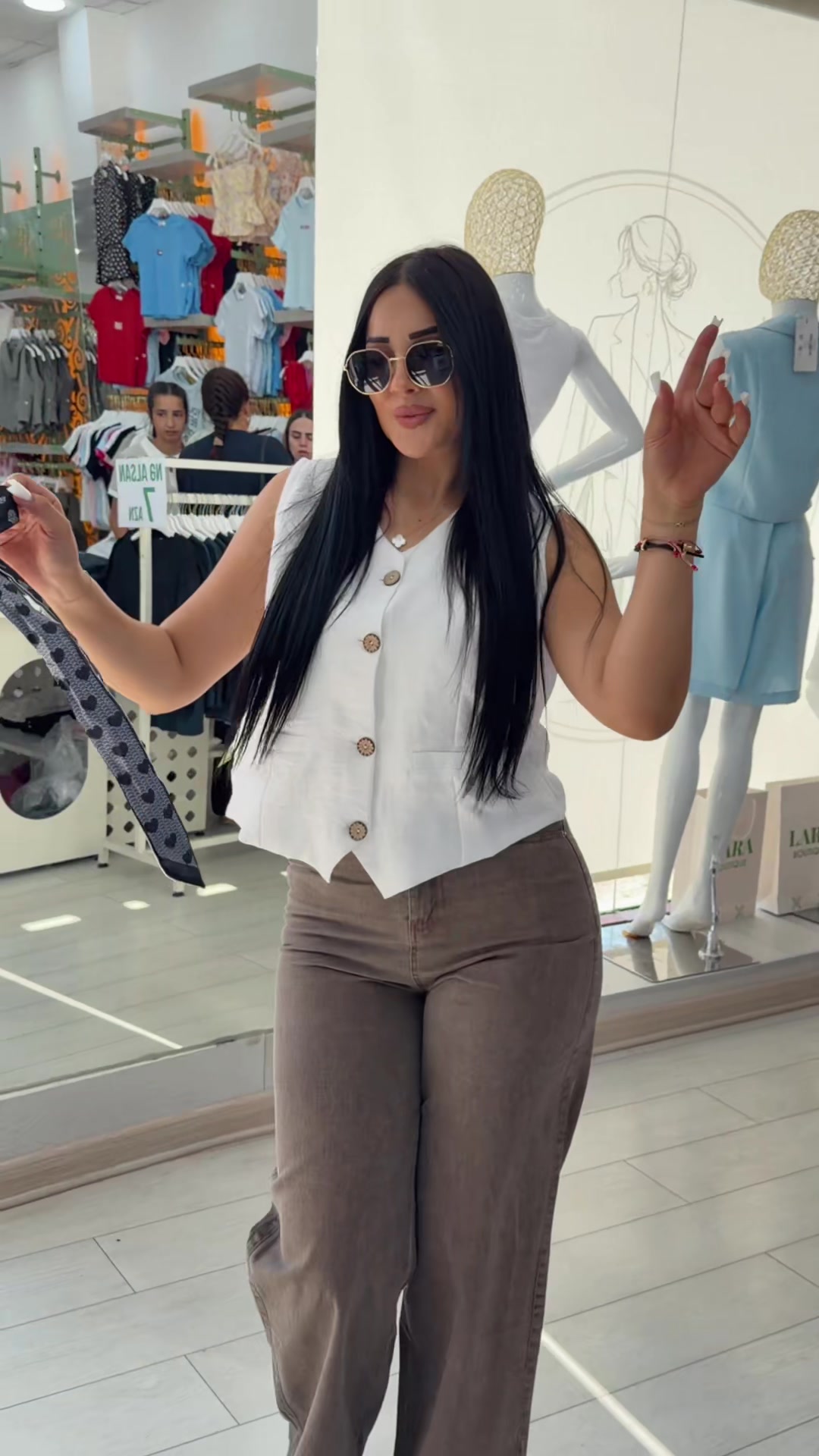 @LARA