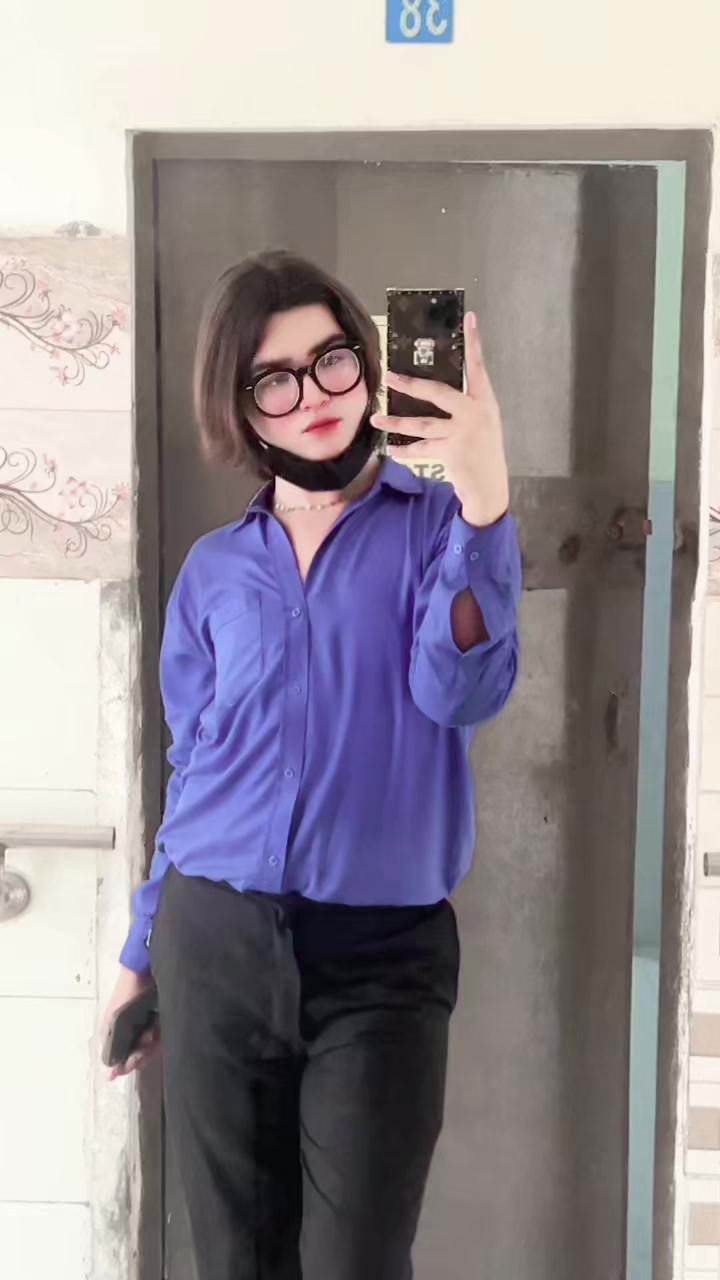 @Fadii Khan🥀🇦🇪🥵
