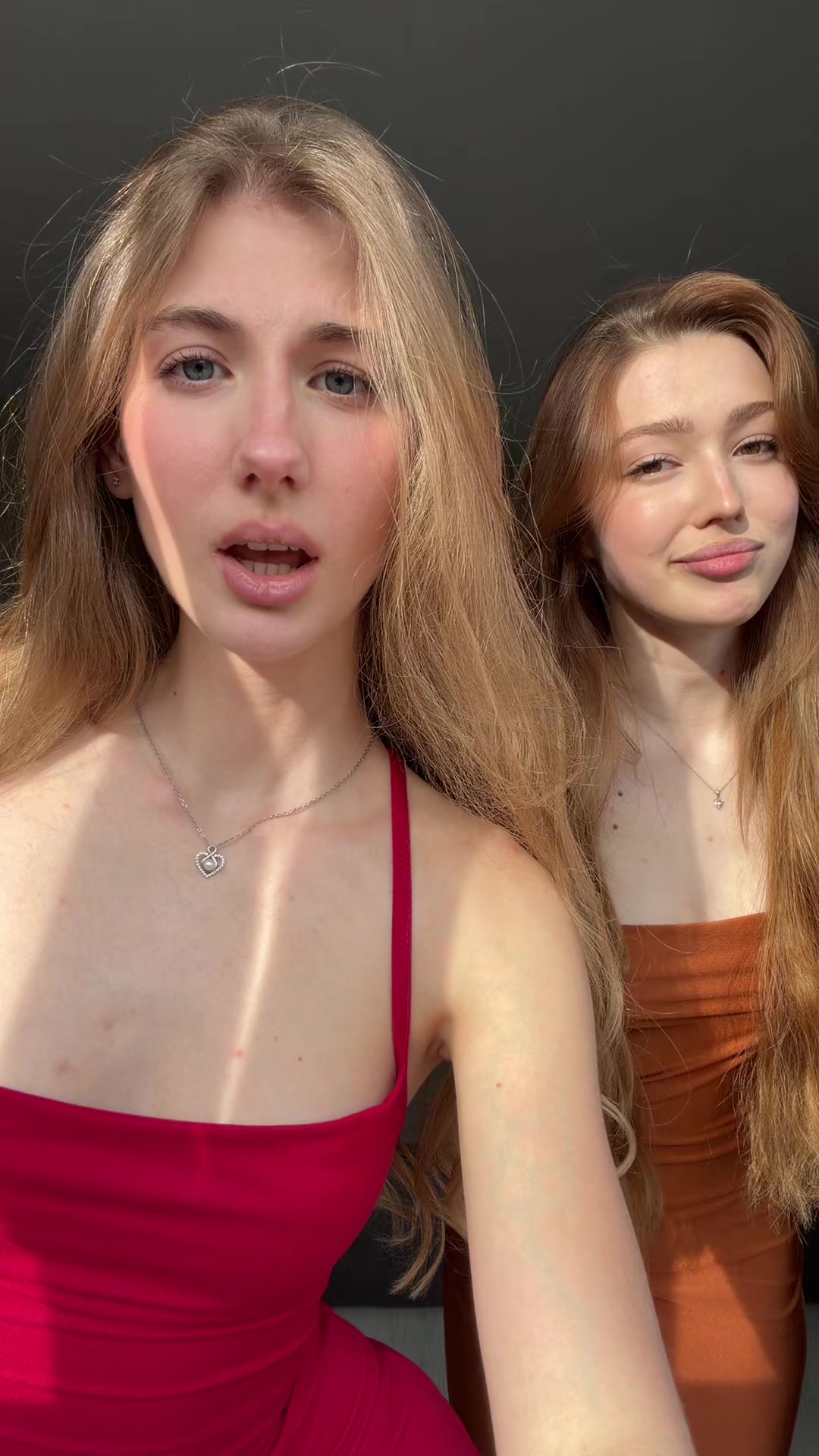 @Blondinka