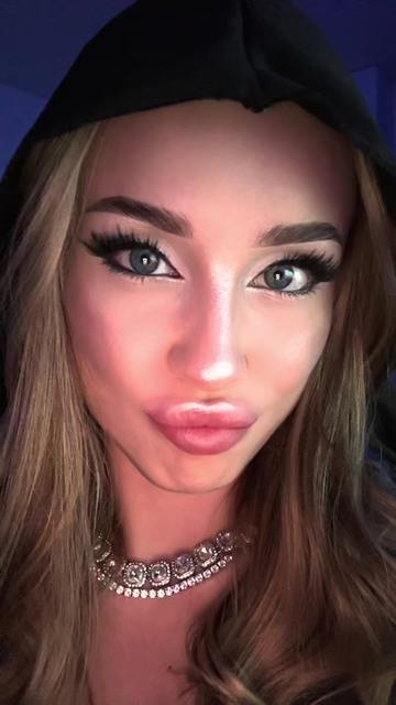 @Тгк: Ксюшик вещает