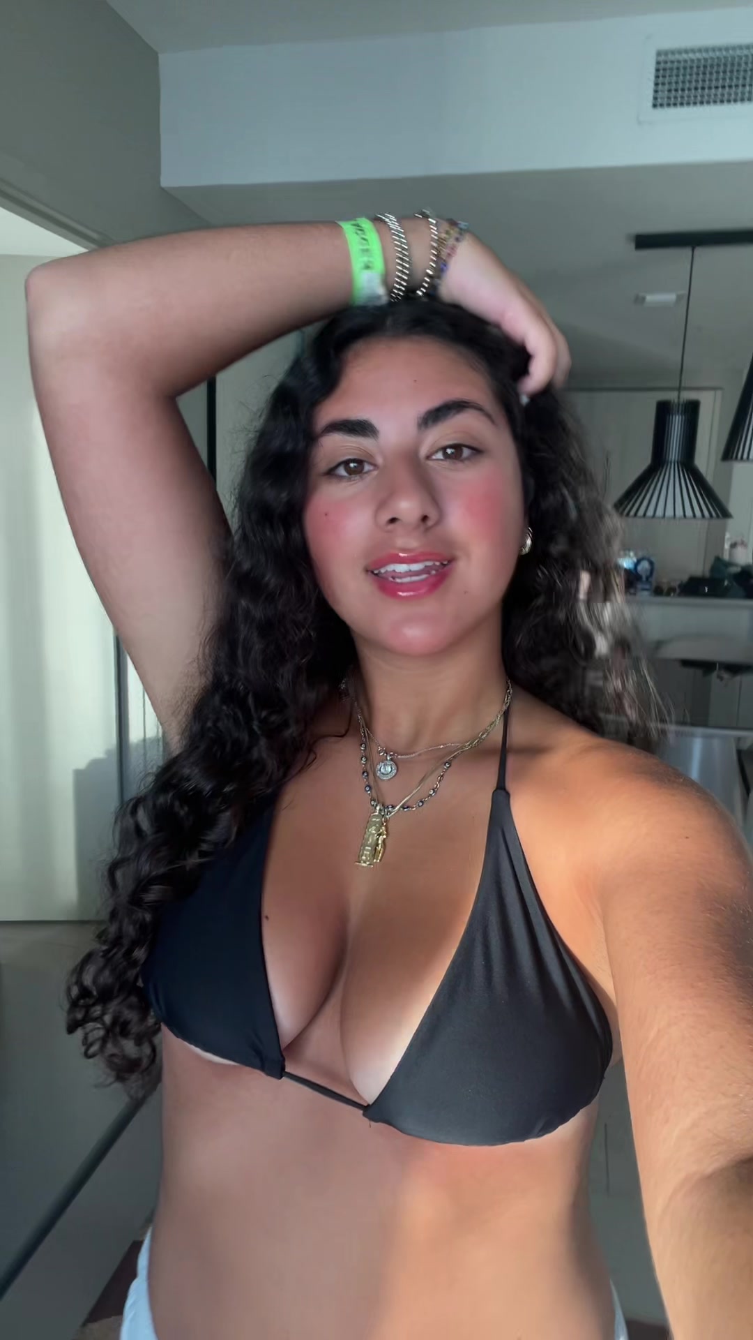 @julia ﾒ𝟶