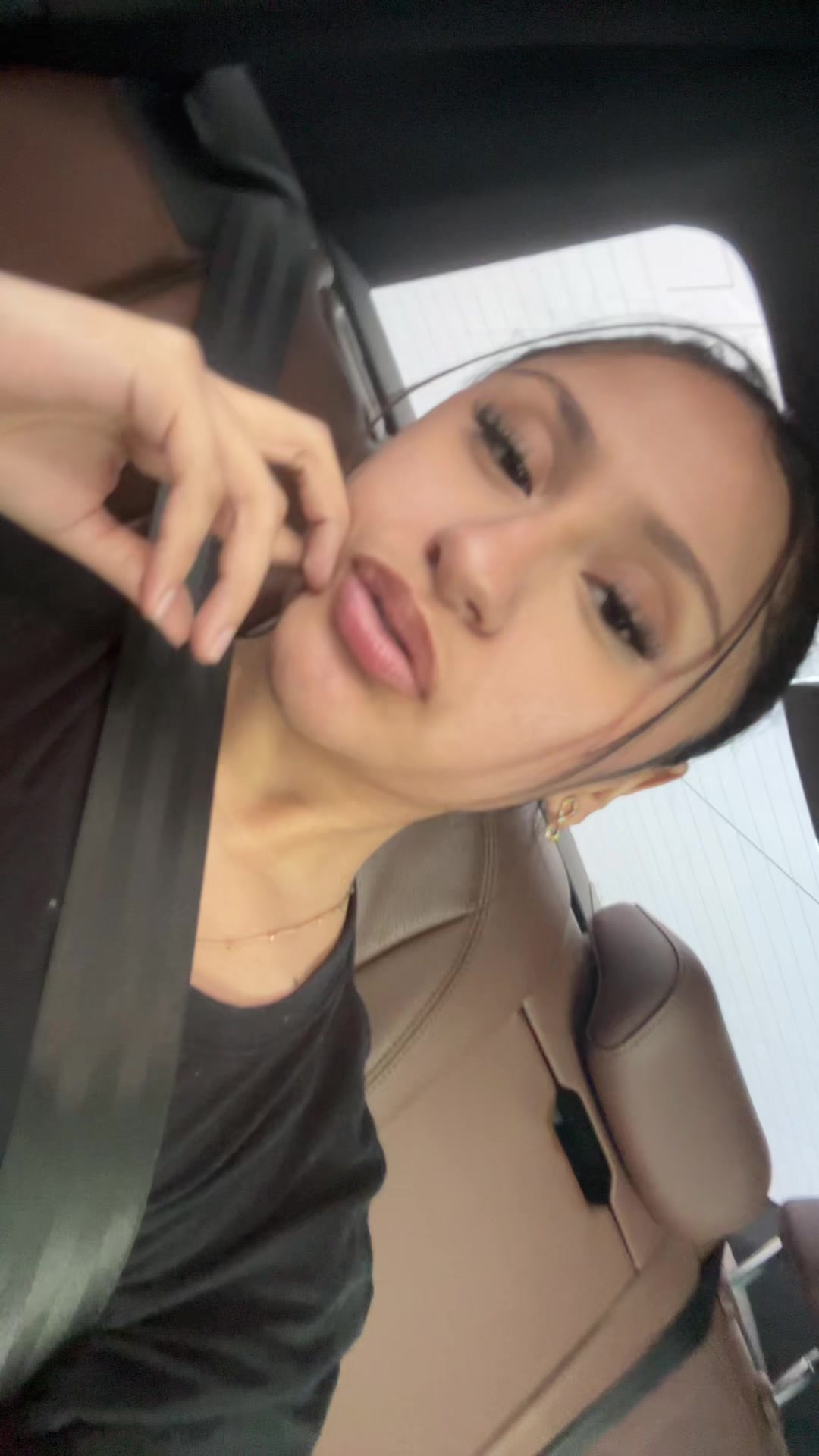 @Ariana💗
