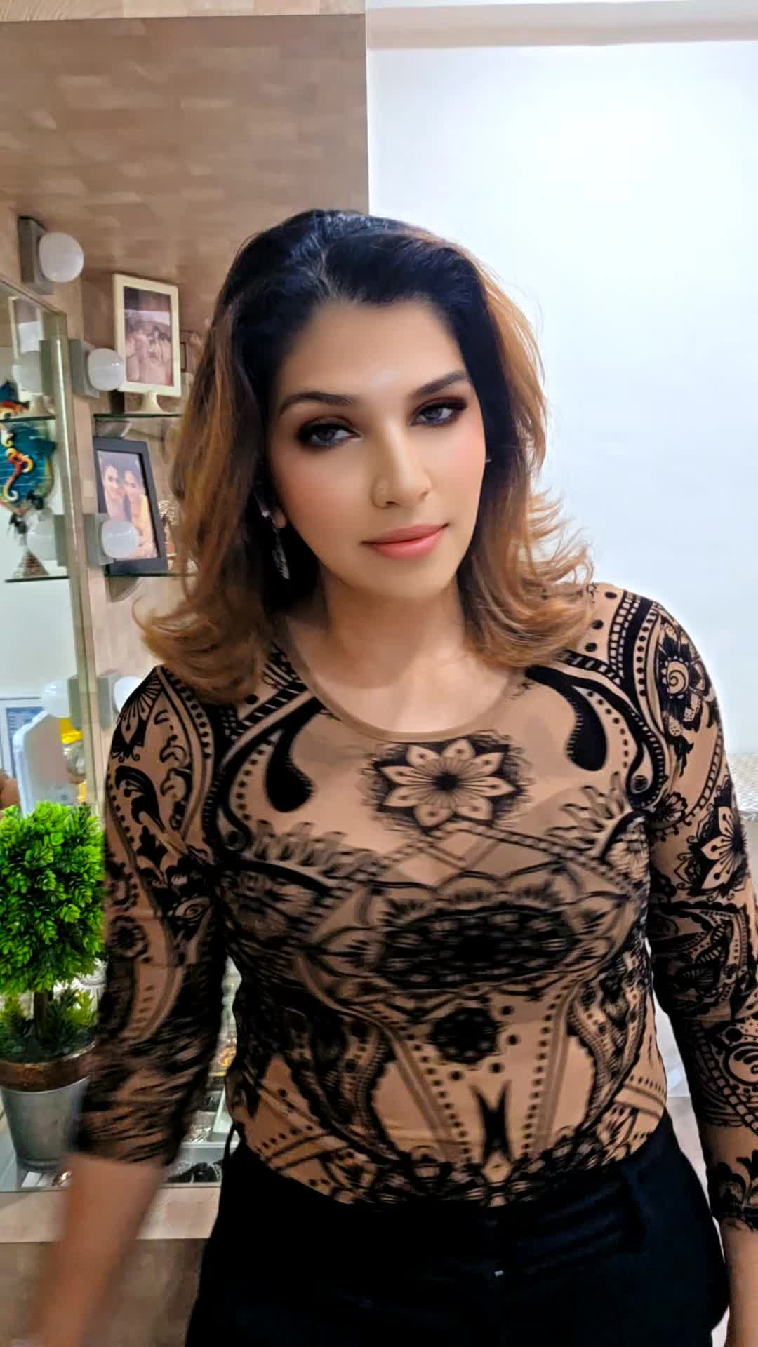 @RadhiiArtistry