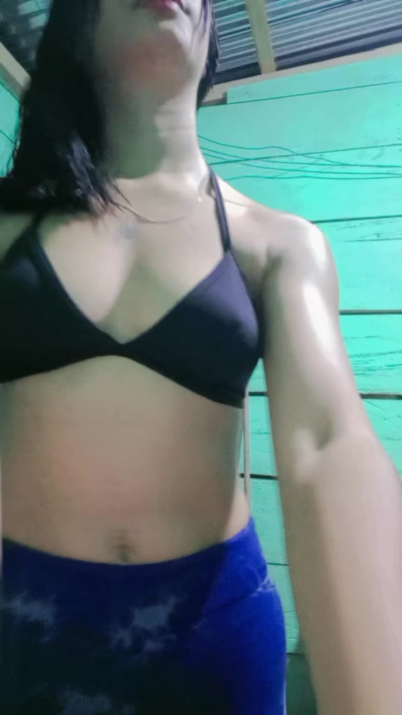 @Yilena🕷️www