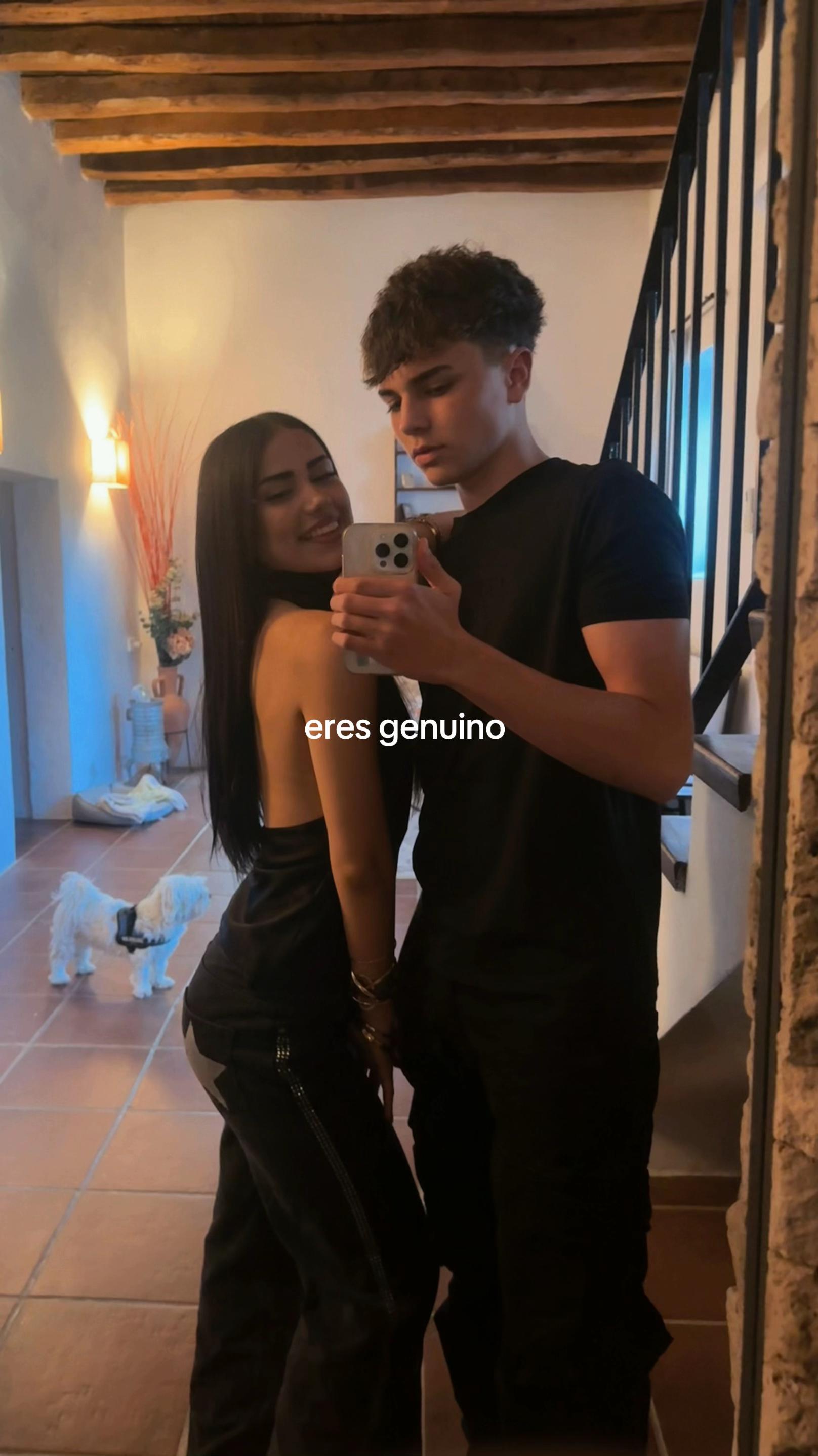@𝑆𝐴𝑅𝐴 𝑃𝑅𝐴𝑇𝑆💋
