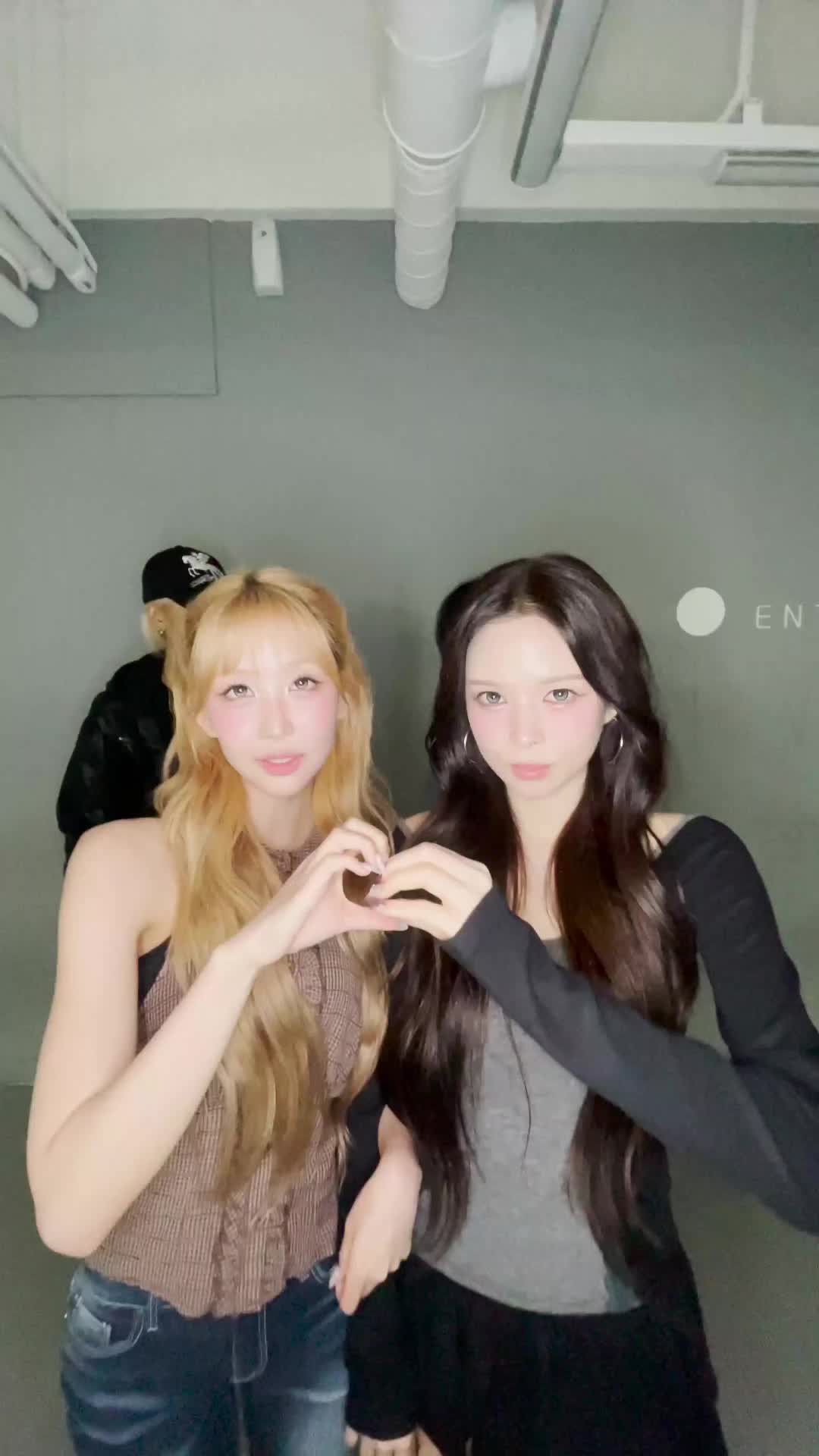 @UDTT (우당탕탕 소녀단)