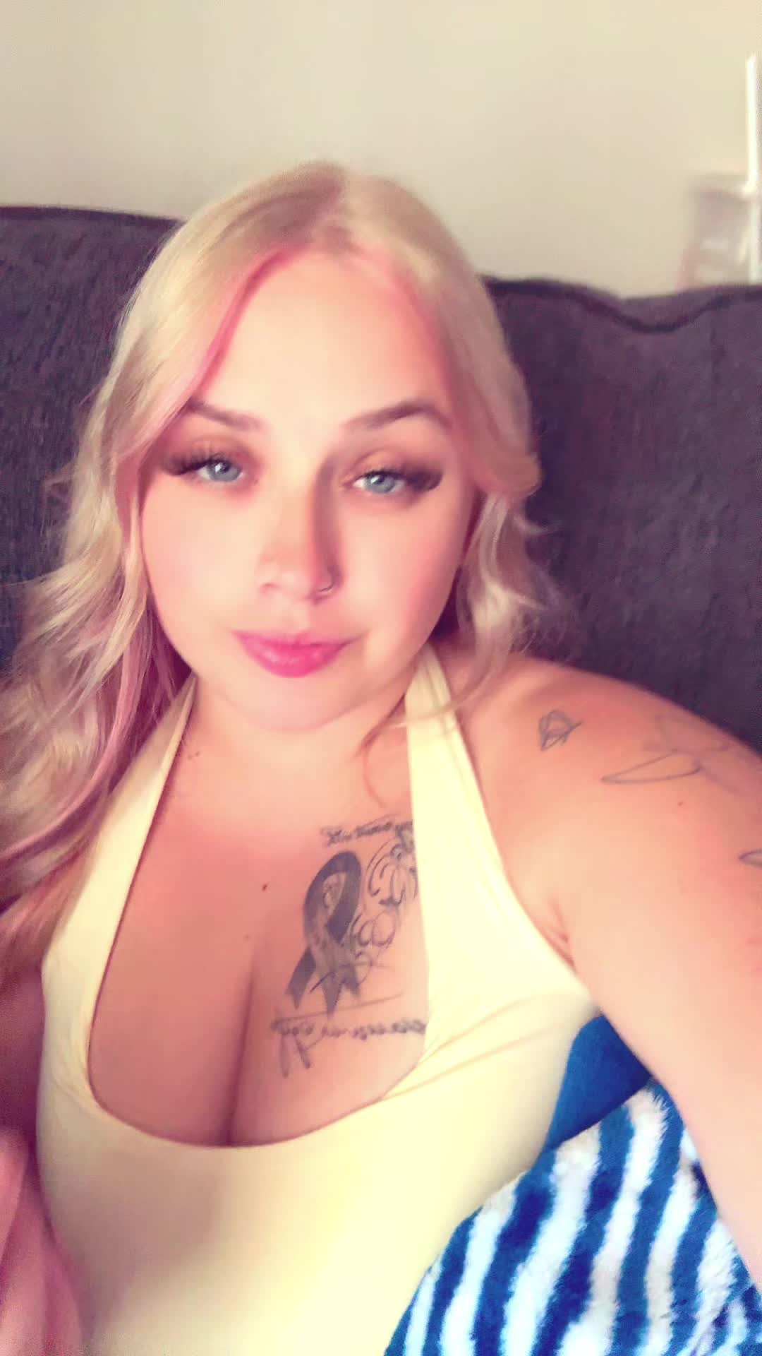 @yourfavmamacita