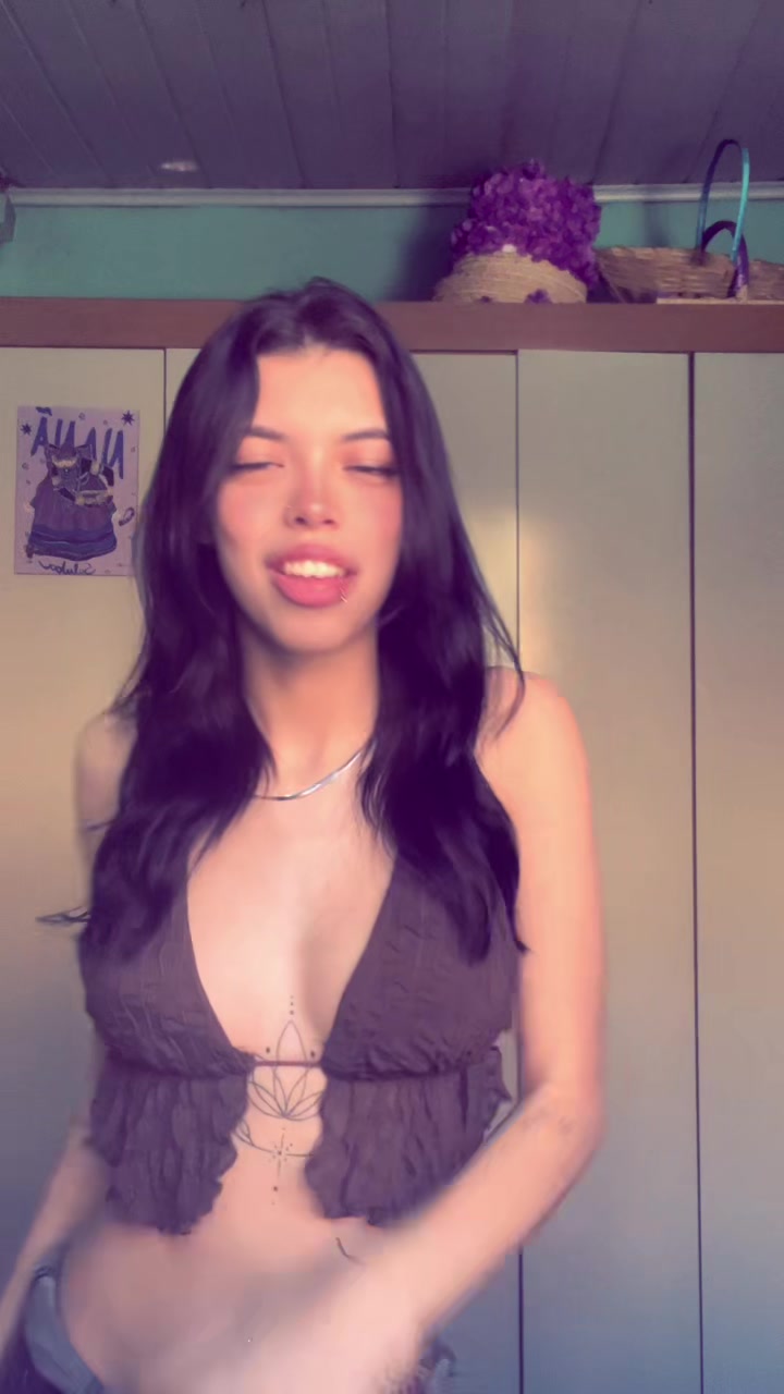 @Thaisinha ✨