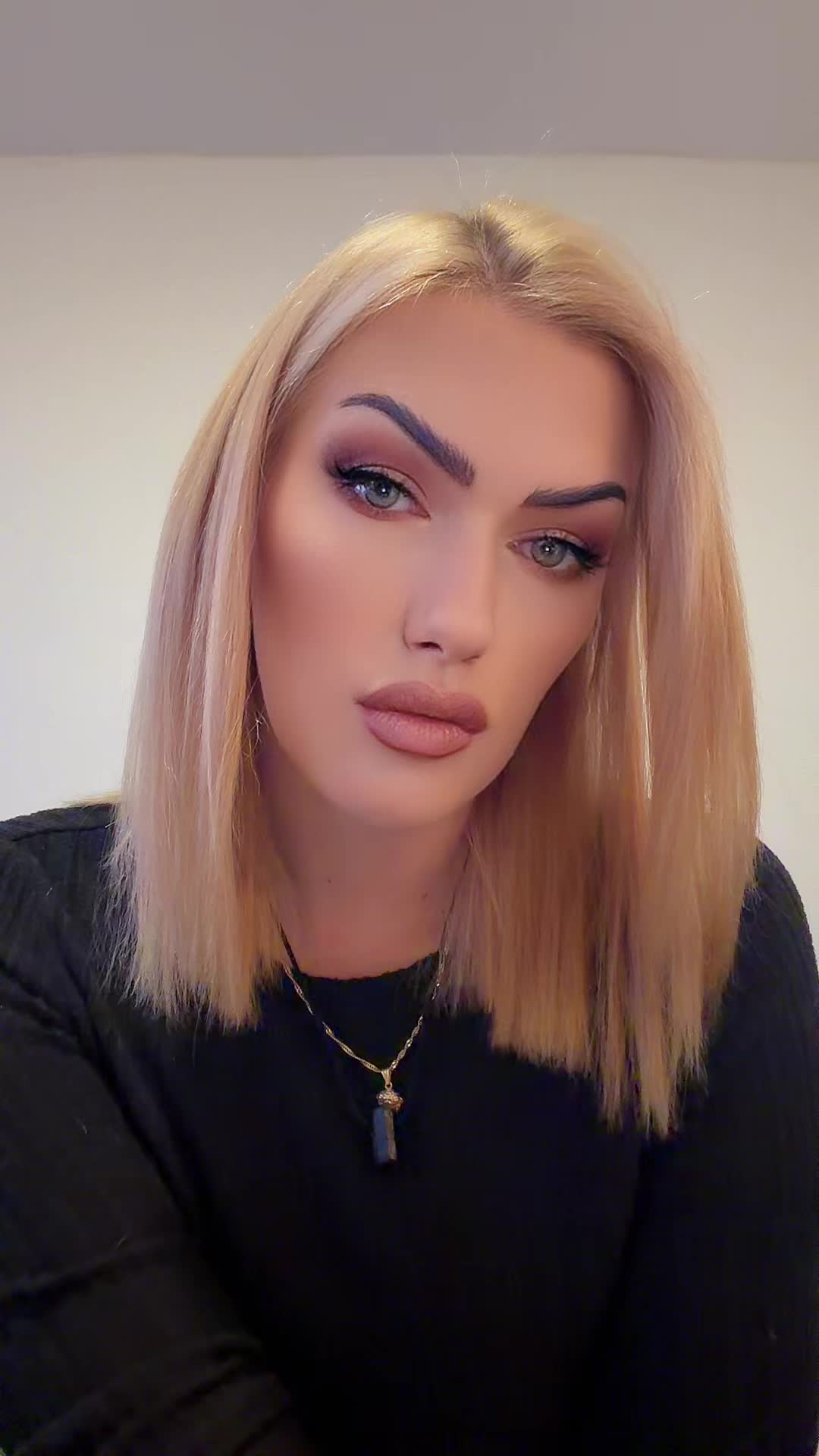 @Inked_Kira