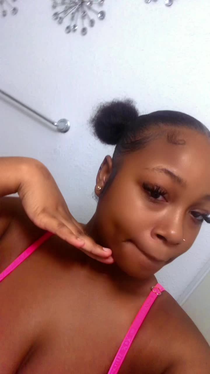 @msmonaeesexy_17