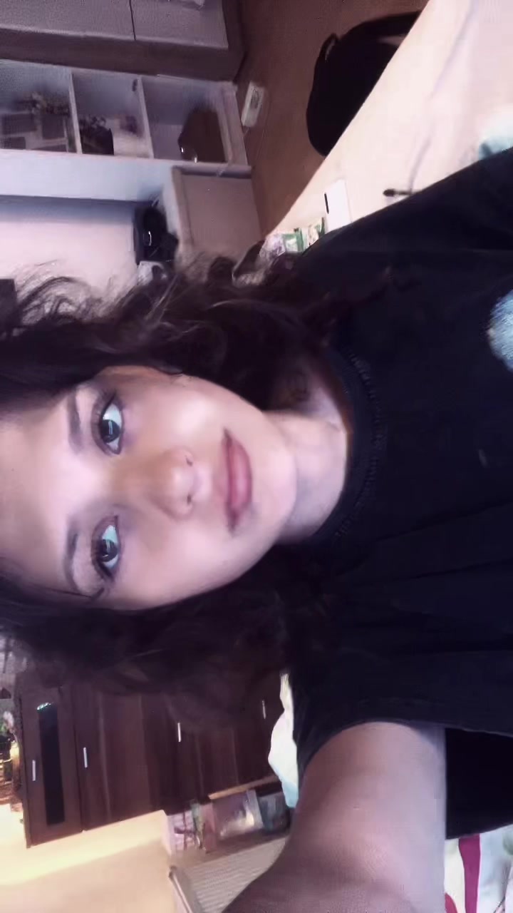@</3