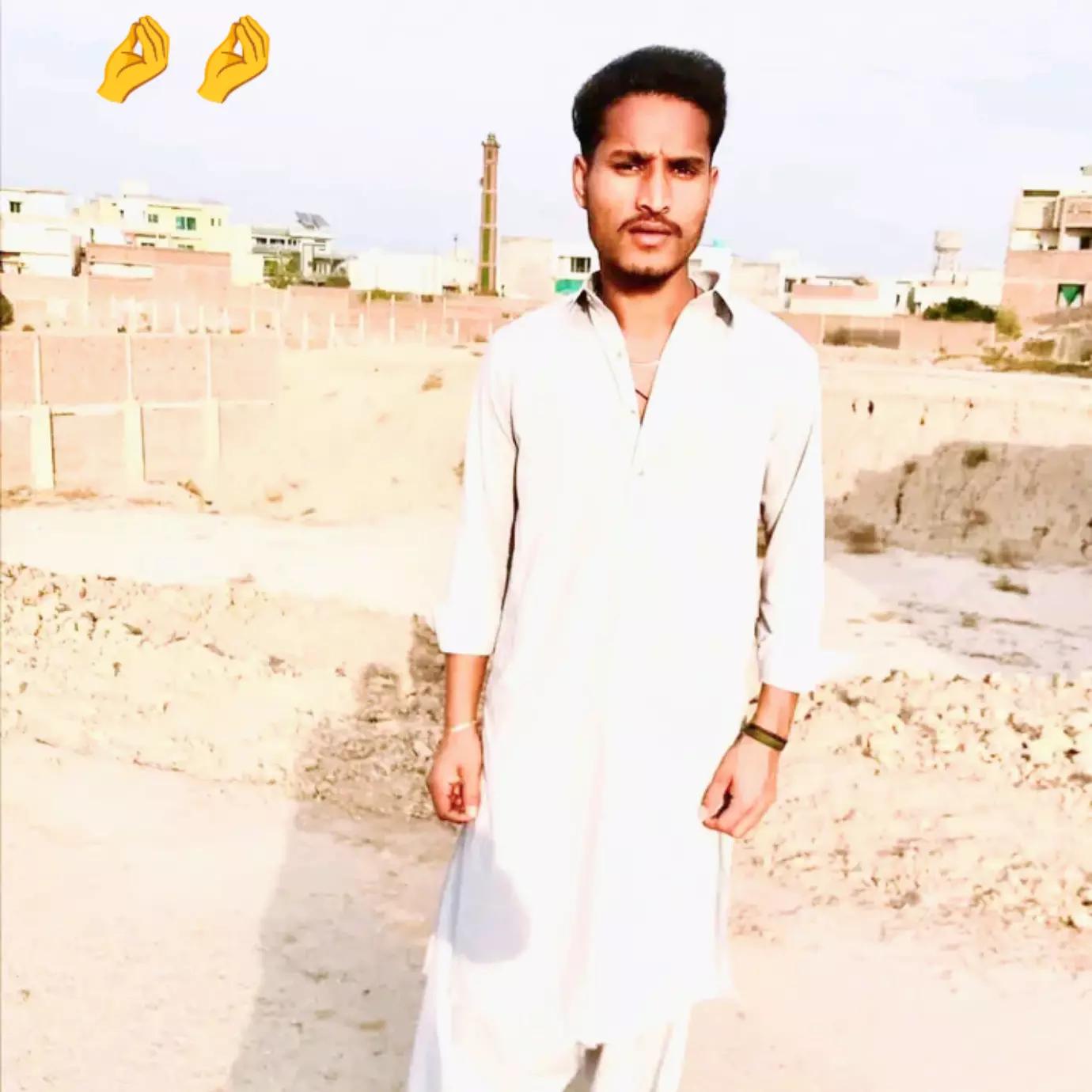 @Momin kharal👑